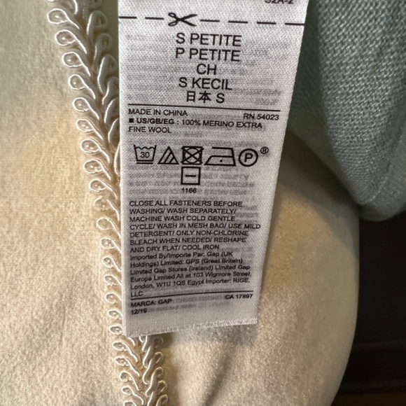 GAP NWOT Mint Green Button-up Cardigan - Picture 5 of 5